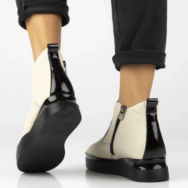 Leather ankle boots Filippo DBT7392/25 BE beige