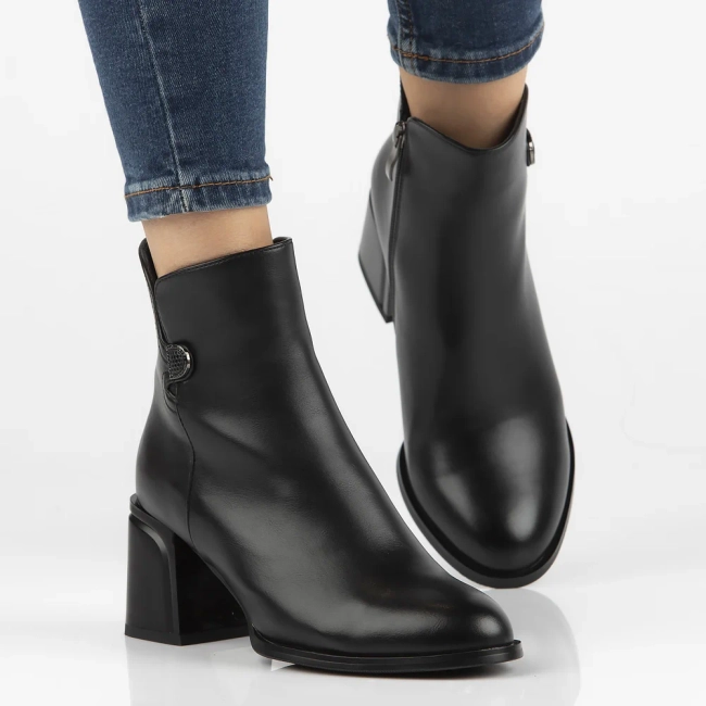 Botki na obcasie Filippo DBT4865/23 BK czarne