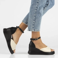 Leather sandals Filippo DS6075/24 BK BE black