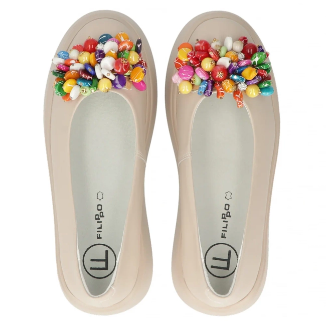 Skórzane półbuty na platformie Filippo DP6836/25 BE beżowe