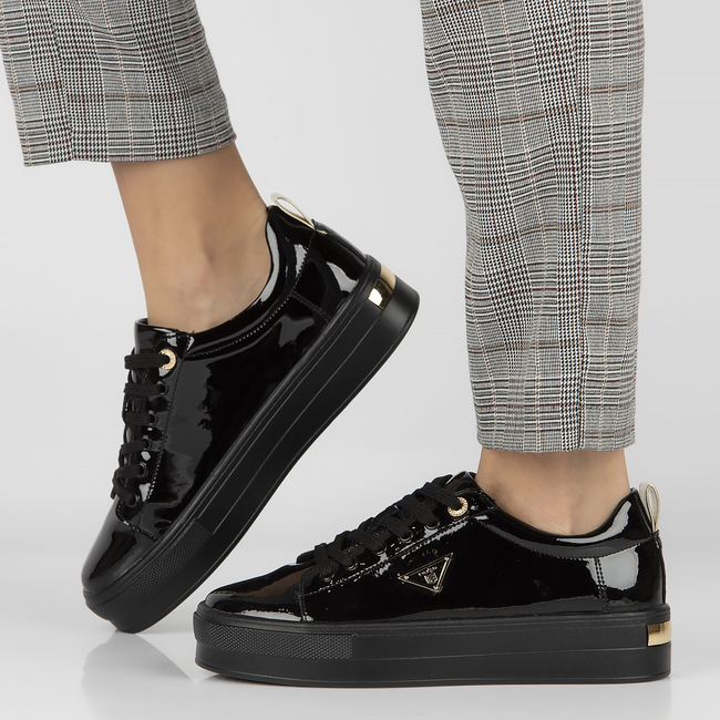 Skórzane półbuty na platformie Filippo DP3533/23 BK L czarne