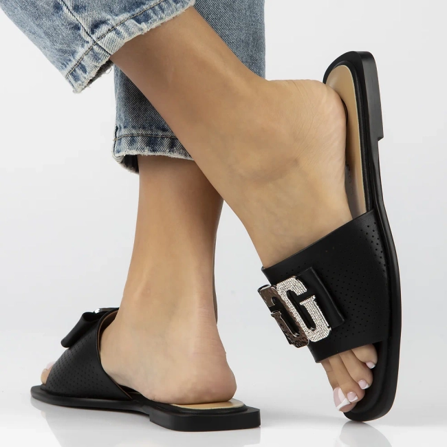 Leather flip-flops Filippo DK6985/25 BK black