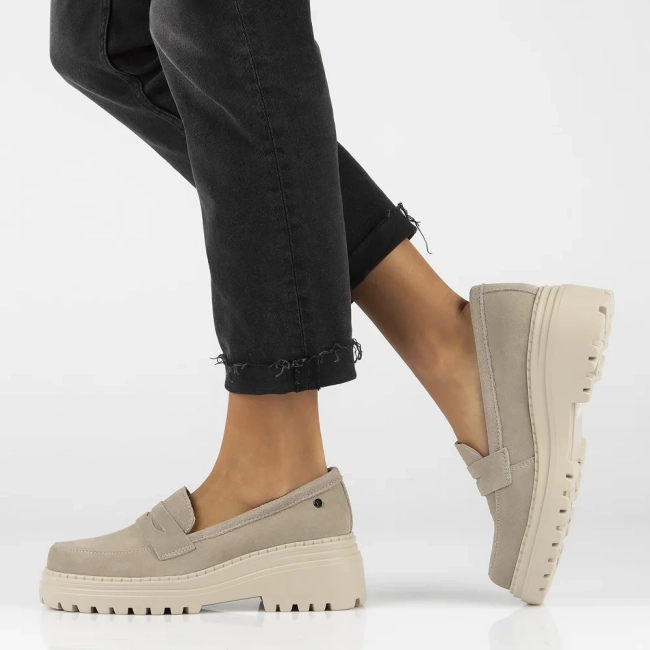 Skórzane półbuty na platformie Filippo DP6124/24 BE beżowe