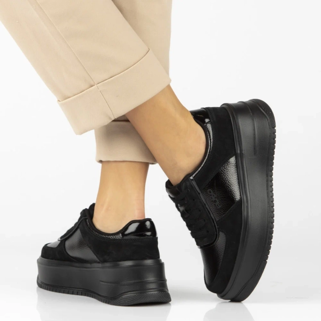 Leather sneakers Filippo DP7124/25 BK black