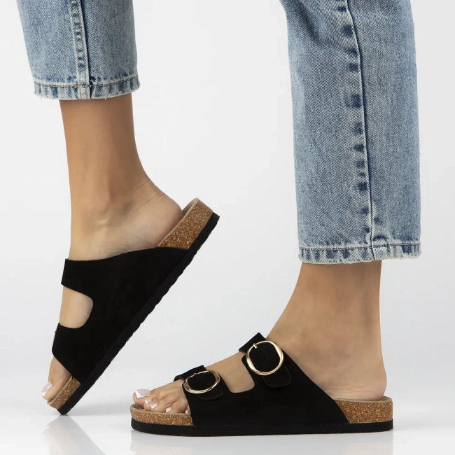 Skórzane klapki Filippo DK7061/25 BK czarne