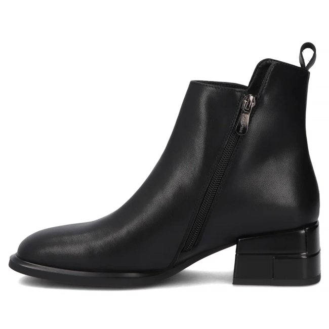 Leather ankle boots Filippo DBT7227/25 BK black