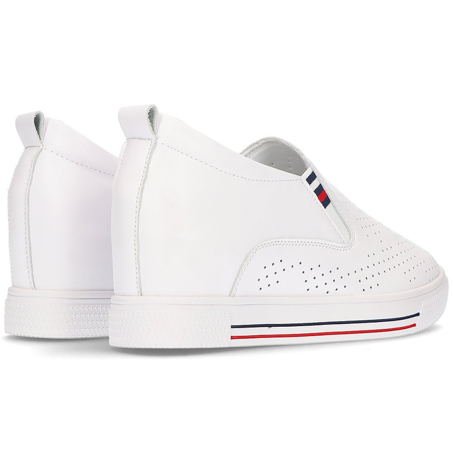 Skórzane półbuty Filippo DP1356/21 WH białe