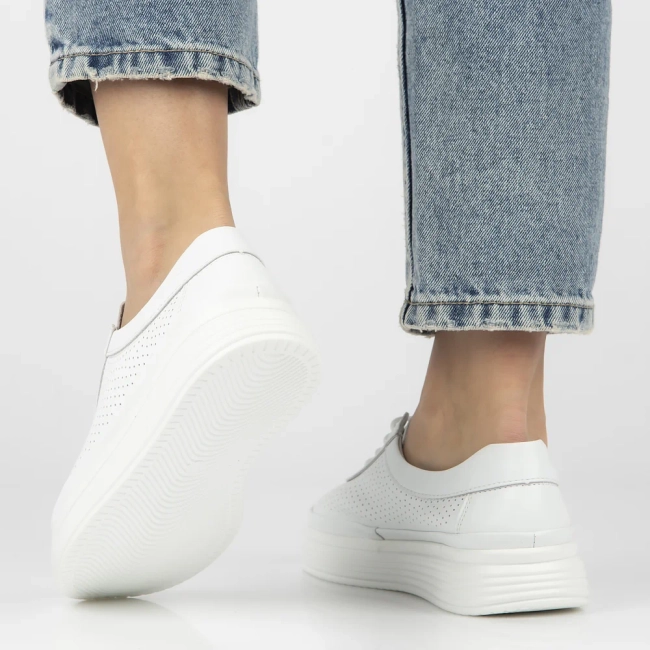 Leather shoes Filippo DP6753/25 WH white