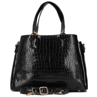 Black handheld bag onyx box