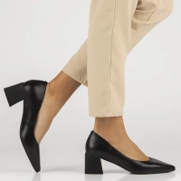 Skórzane czółenka Filippo DP4433/23 BK czarne