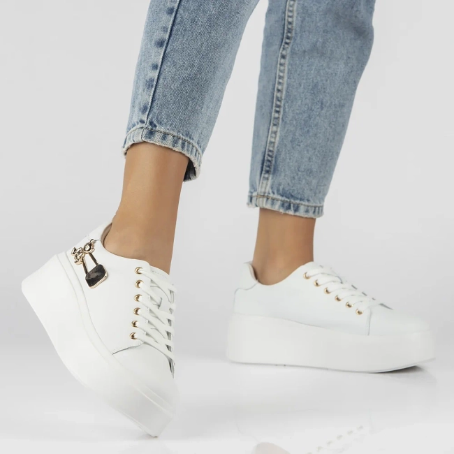 Leather sneakers Filippo DP6423/24 WH white