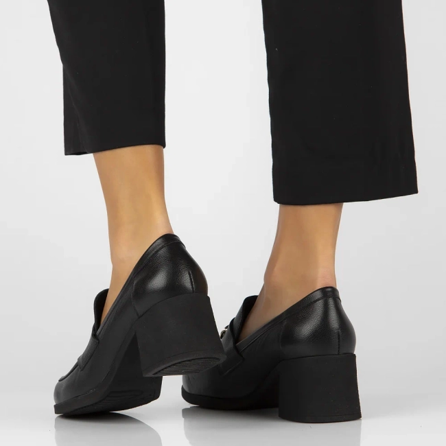 Leather shoes Filippo 20171 black