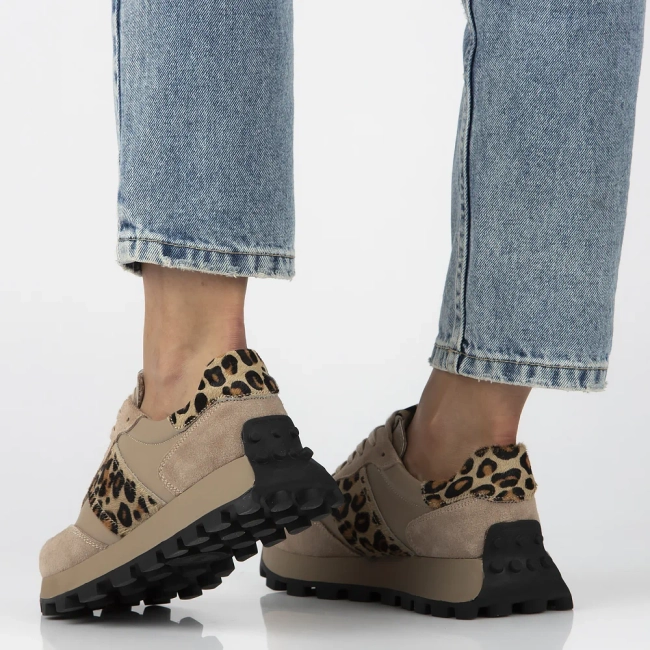 Leather sneakers Filippo DP7112/26 BE LEO brown