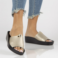 Leather flip-flops Filippo DK2059/22 GO gold