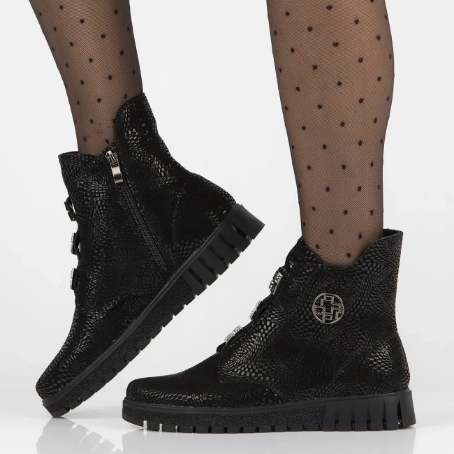 Leather ankle boots DBT6360/24 BK PT black