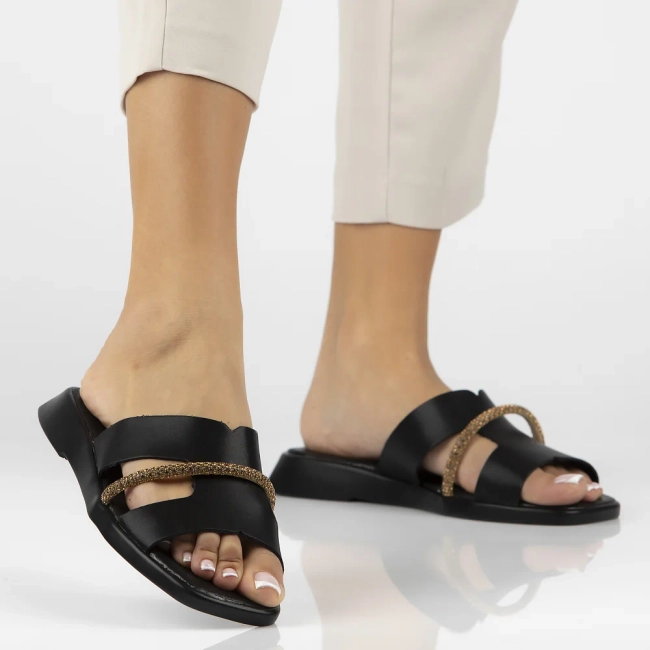 Leather flip-flops Filippo DK6878/25 BK black