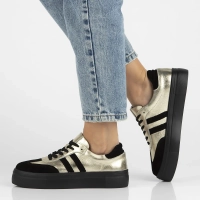 Skórzane sneakersy Filippo DP6841/25 GO BK złote