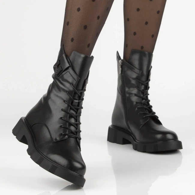 Leather ankle boots Filippo DBT7464/25 BK black