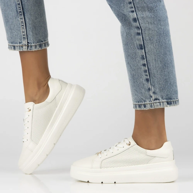 Skórzane sneakersy Filippo DP6731/25 WH białe