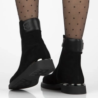 Leather ankle boots Filippo DBT7180/25 BK black