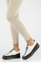 Skórzane półbuty Filippo DP3624/22 WH białe