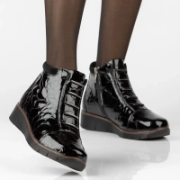 Leather wedge ankle boots Filippo DBT3179/26 BK CR black