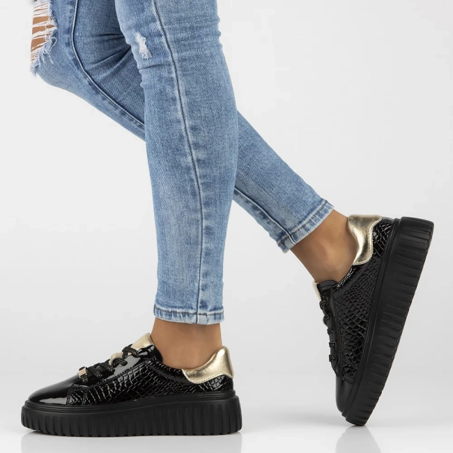 Leather sneakers Filippo DP7001/25 BK L black