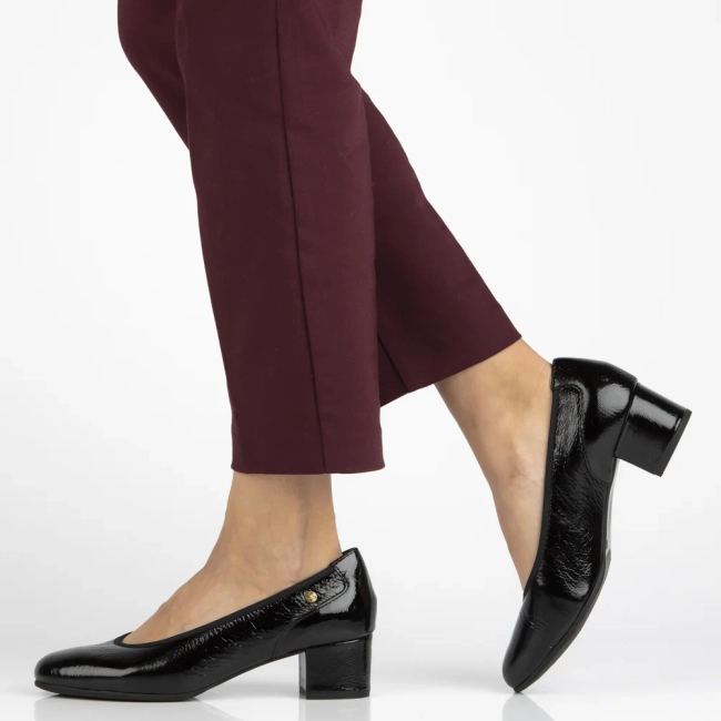 Leather shoes Maciejka P7223-01/00-7 black