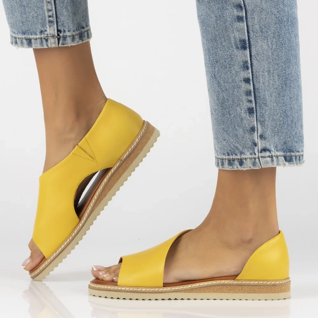Leather sandals Artiker 46C1015 żółte