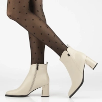 Leather ankle boots Filippo DBT7462/25 BE beige