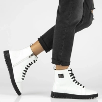 Skórzane trzewiki Filippo DBT7273/25 WH białe