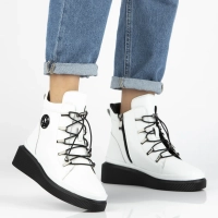 Leather ankle boots Filippo DBT7416/25 WH white