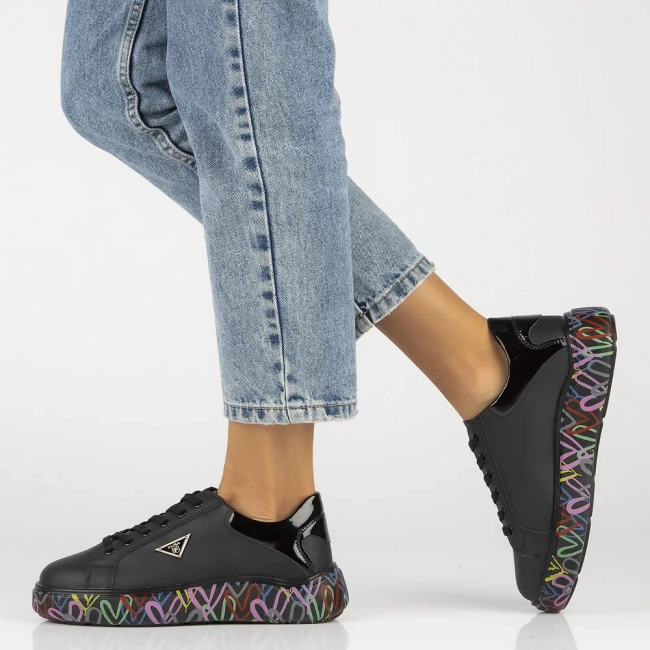 Skórzane sneakersy Filippo DP4480/24 BK MLT czarne