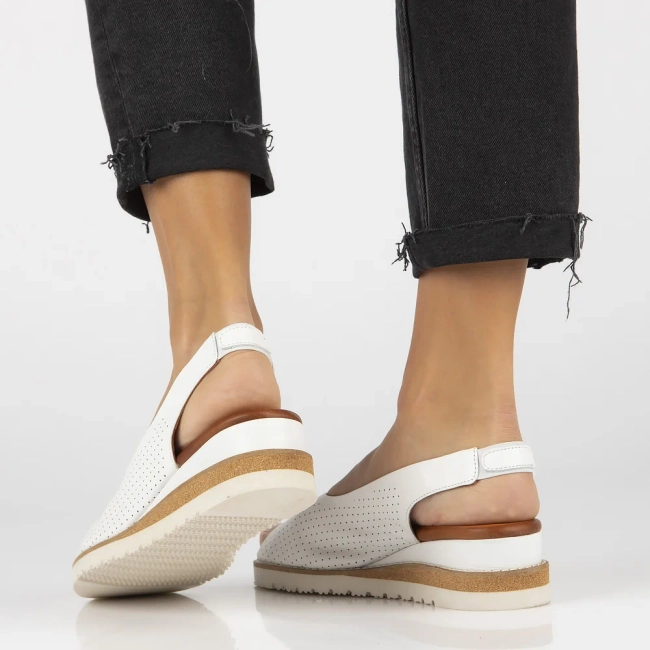 Leather sandals Artiker 50C0862 white