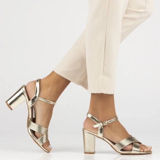 Sandals Filippo DS6901/25 GO gold