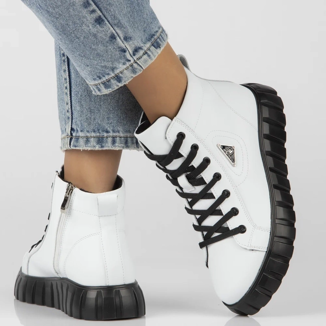 Leather boots Filippo DBT4146/25 WH white