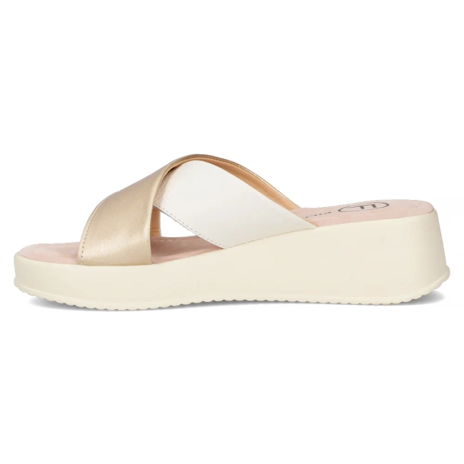 Leather flip-flops Filippo DK6066/24 BE beige