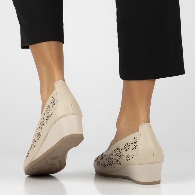 Leather shoes Filippo DP6864/25 BE beige