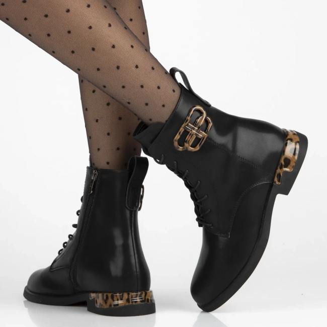 Skórzane botki Filippo DBT7206/25 BK czarne