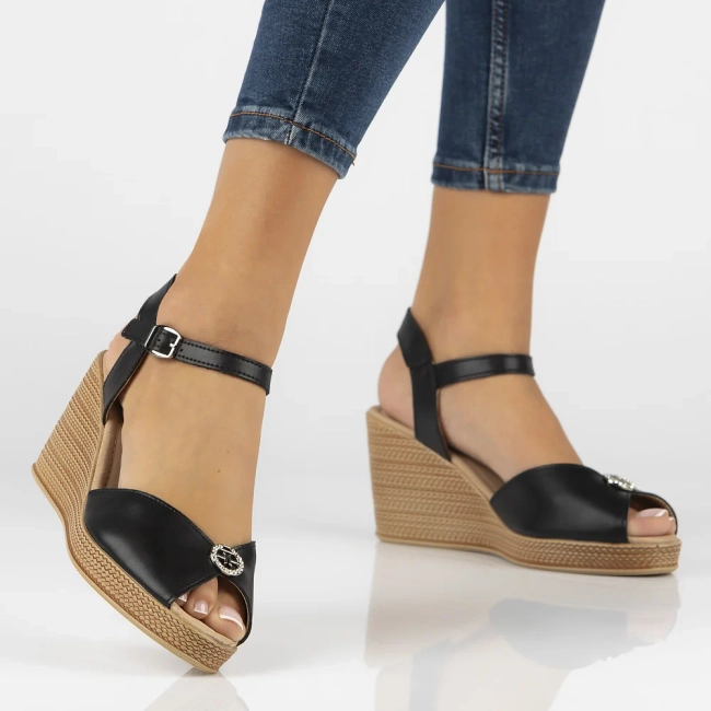 Leather sandals Filippo DS6026/24 BK black