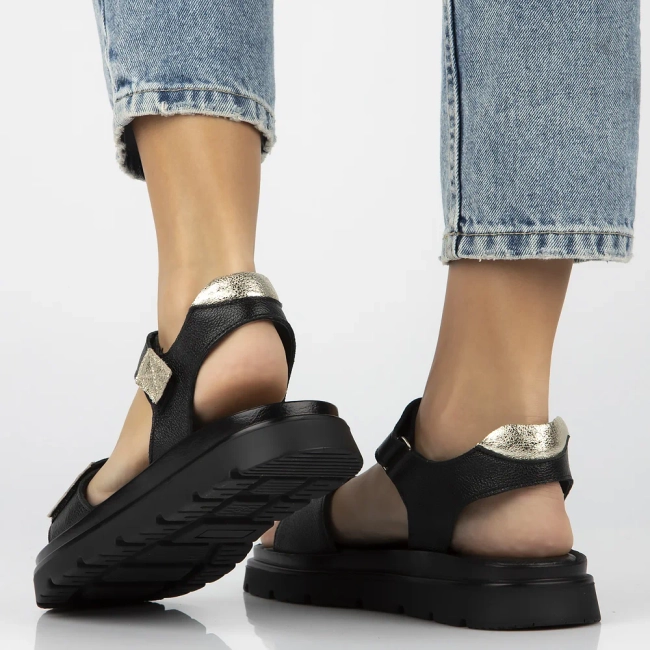 Skórzane sandały Filippo 40443 czarne