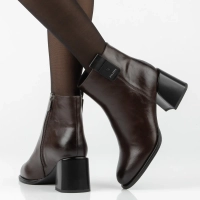 Leather heeled ankle boots Filippo DBT8126/26 D BR brown