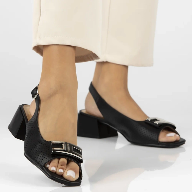 Leather sandals Filippo DS6986/25 BK black