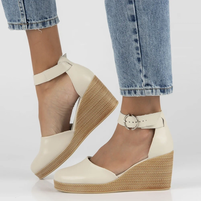 Leather shoes Filippo DP3519/24 BE beige