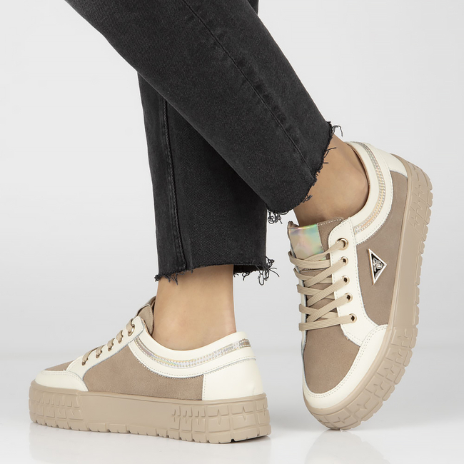 Skórzane półbuty na platformie Filippo DP4245/23 BE beżowe