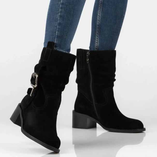 Leather heeled ankle boots Filippo DBT8179/26 BK black