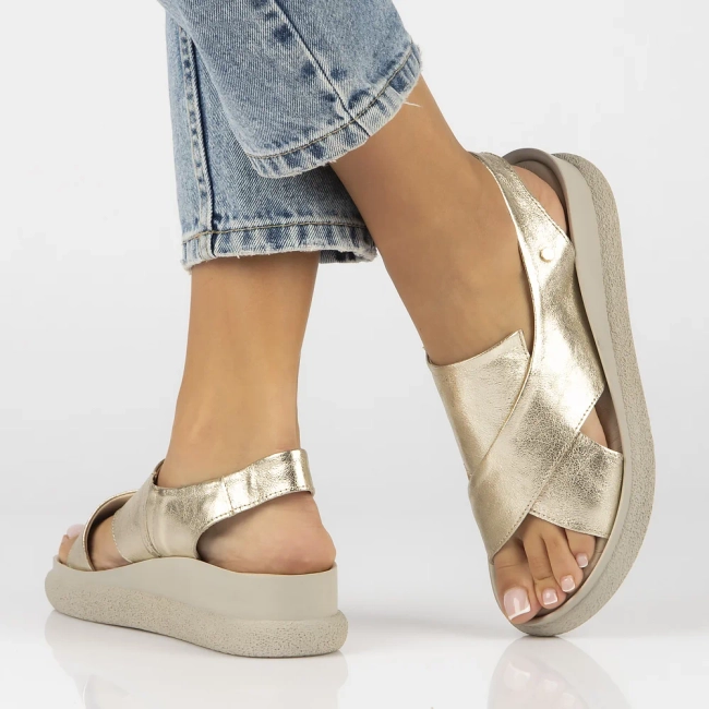 Leather sandals Filippo 40339 gold