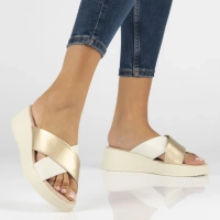 Leather flip-flops Filippo DK6066/24 BE beige