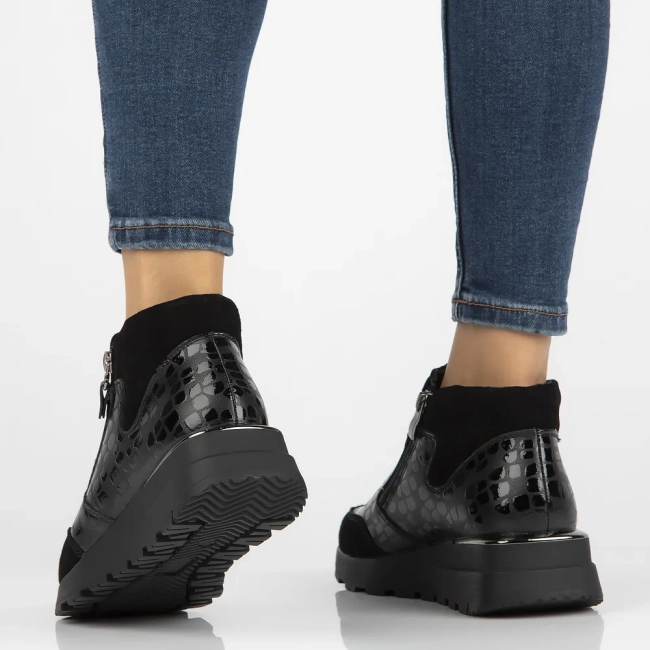 Skórzane botki na platformie Filippo DBT6348/24 BK PT czarne