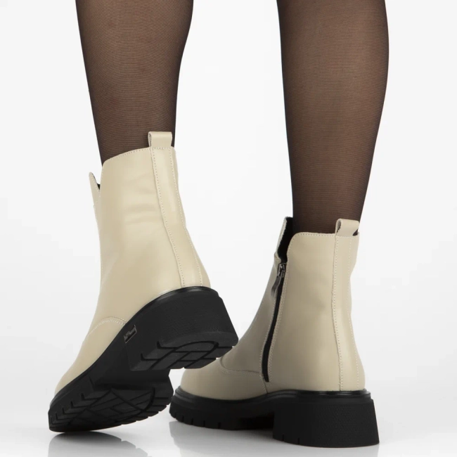 Leather ankle boots Filippo DBT7148/25 BE beige